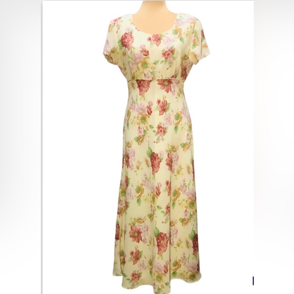Vintage 90s cottagecore prairie scarlett floral maxi dress